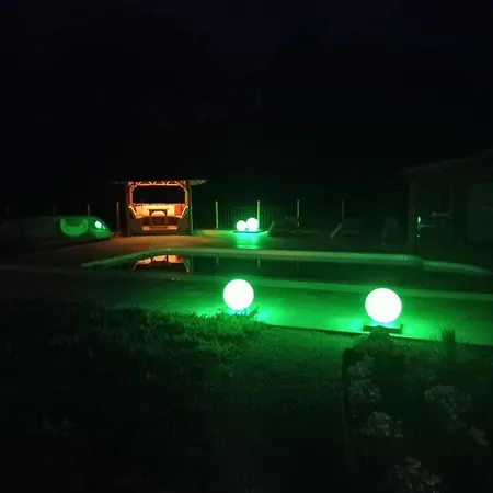 La Petite Maison Dans Le Quercy *