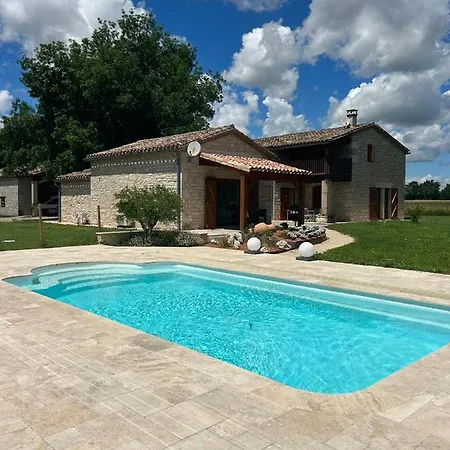 La Petite Maison Dans Le Quercy Holiday home *