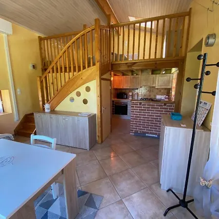 La Petite Maison Dans Le Quercy *