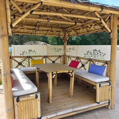 La Petite Maison Dans Le Quercy Tatil Evi Cayriech