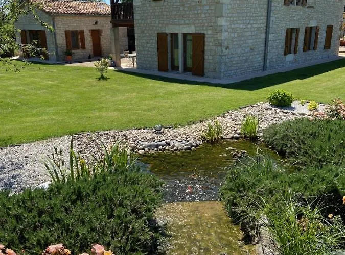 La Petite Maison Dans Le Quercy